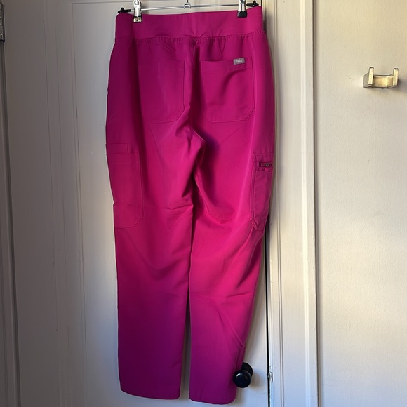 FIGS Magenta High Waisted Yola Skinny Scrub Pants MP - Picture 5 of 8